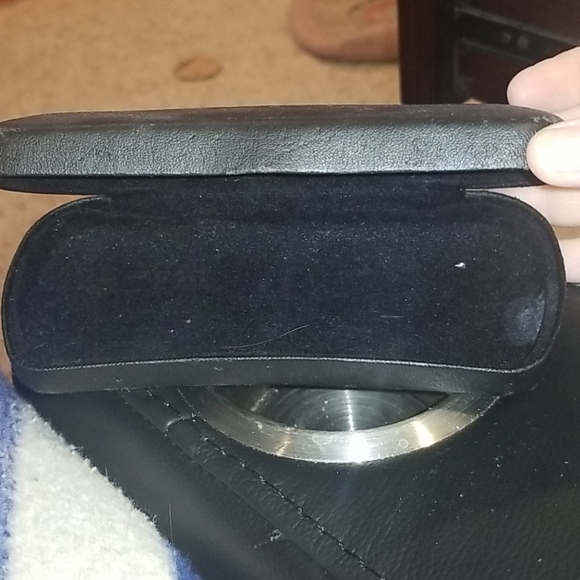 Calvin Klein sunglasses - Picture 8 of 9